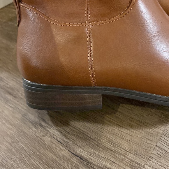 Brand new womens tall boots size 8.5- camel colour - Picture 6 of 6